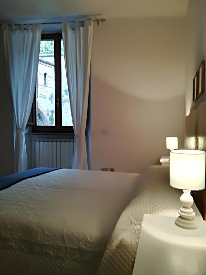 Civico 10 Hotel Gubbio Exterior foto